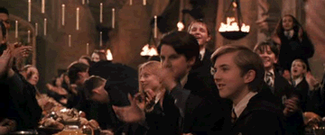 Hogwarts clapping