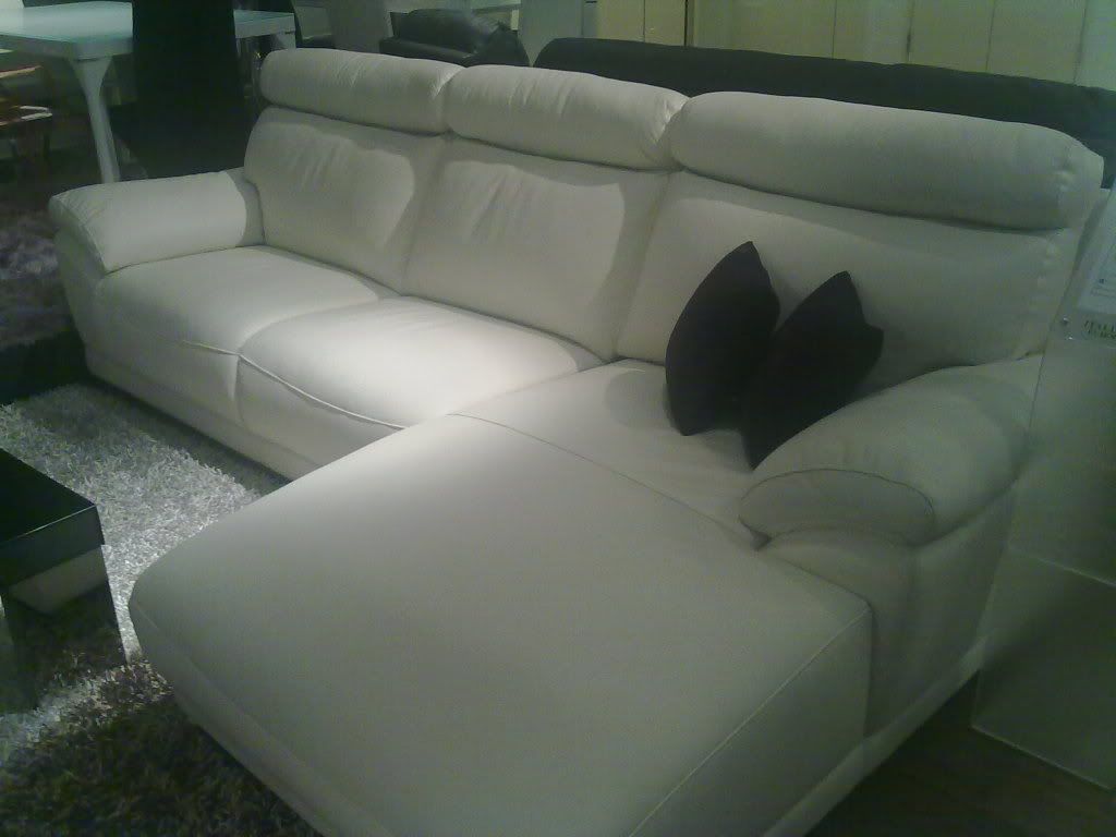 Sofa1.jpg