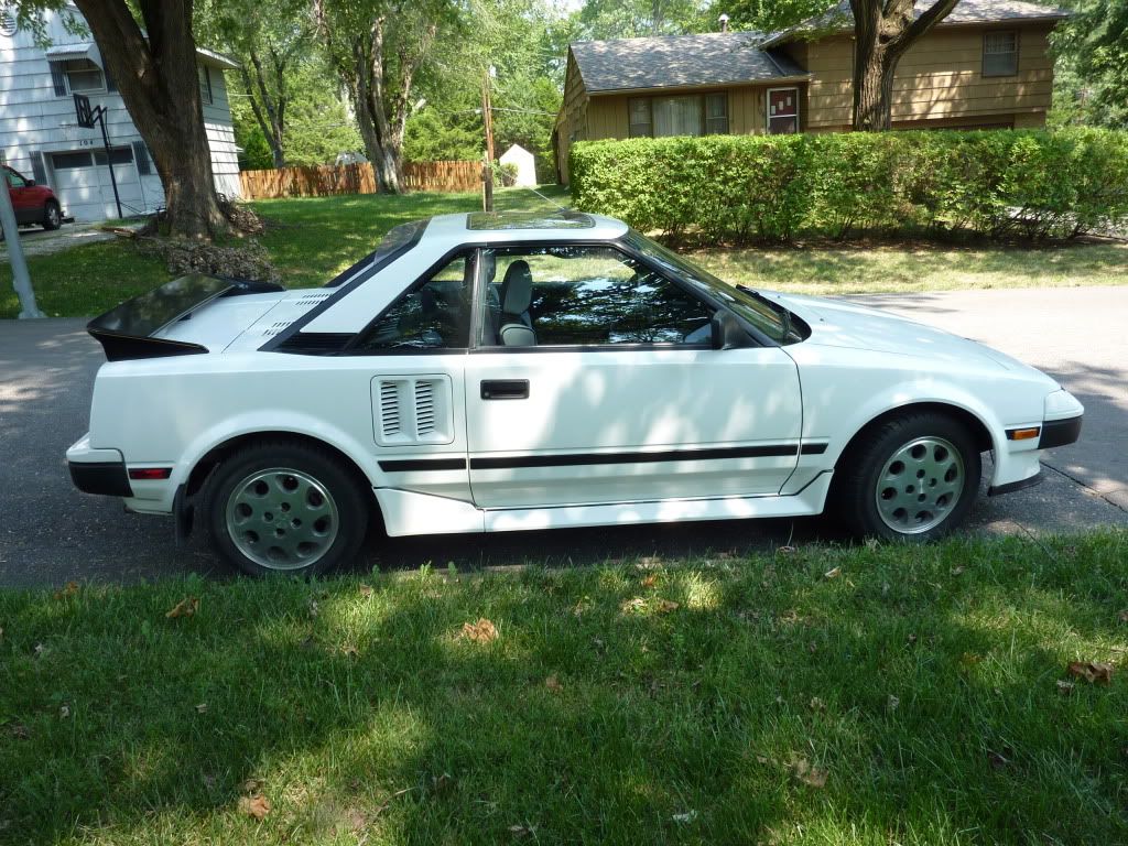 1985 MR2, sunroof, low mile, very clean