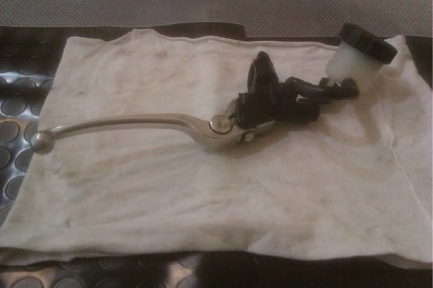 BOMBA DELANTERA TL1000R