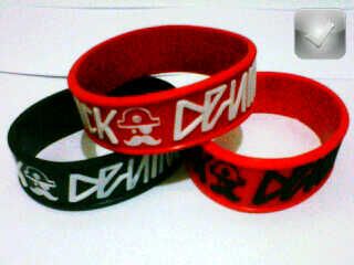 gelang bracelet woles macbeth psd hurley kick denim gelang bracelet woles macbeth psd hurley kick denim