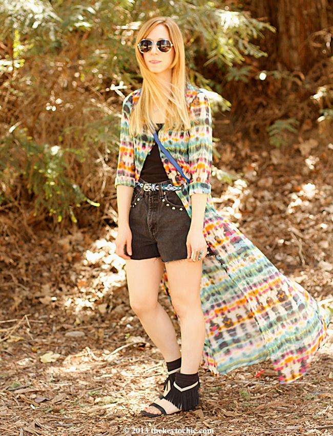 Zara tie-dye dress, Koolaburra Zola fringe sandals, DIY vintage Levi's, L.A. street style