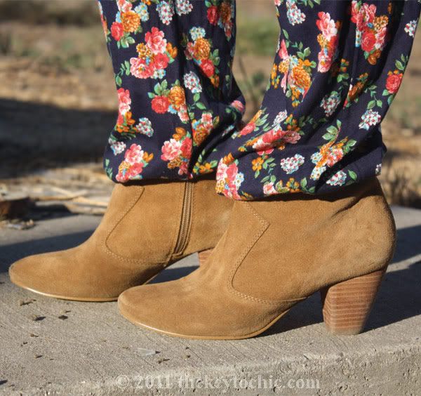 Lulu's sultry with the fringe lace top, Zara floral jumpsuit, Aldo Qualheim boots, heart-shaped handbag, southern California fashion blog