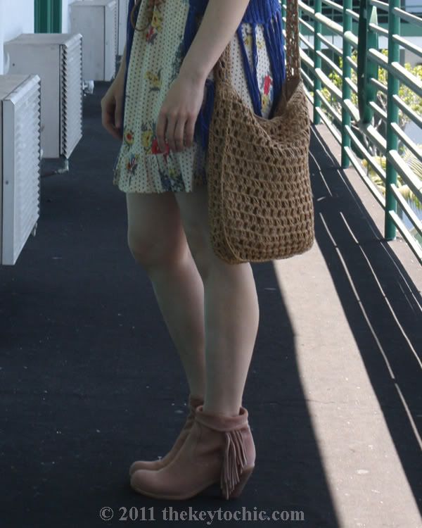 crochet fringe vest, floral dress, Sam Edelman Louie boots, Los Angeles California fashion blog