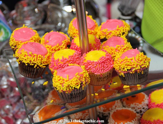 Boohoo Tea Party at Sur Lounge cupcakes