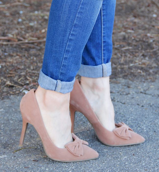 Boohoo Laila bow heels in beige