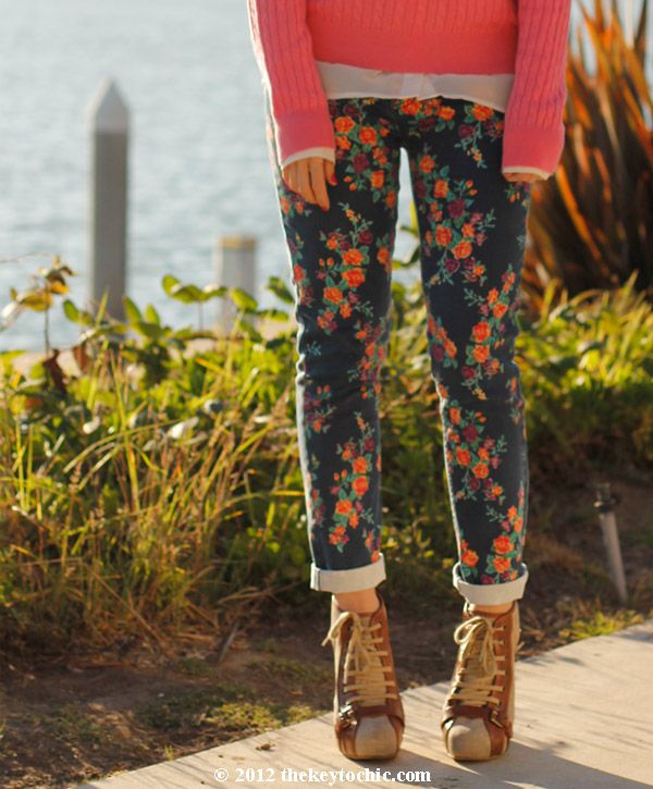 cable knit sweater, Mossimo blue floral jeans, Target floral denim, Topshop ankle boots, Los Angeles fashion blog
