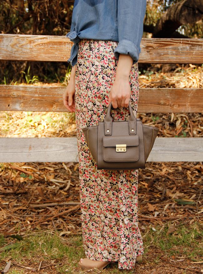 LA fashion blogger The Key To Chic wears a chambray shirt with Charlotte Russe wide leg floral pants for spring 2014.