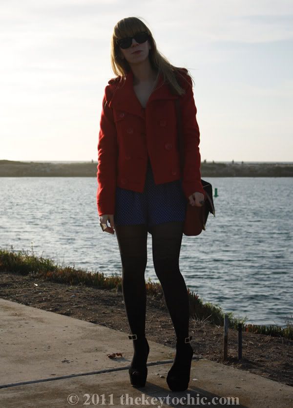 Daily Buzz Style polka dot 9x9, Forever 21 floral garter tights, polka dot shorts, Los Angeles fashion blog