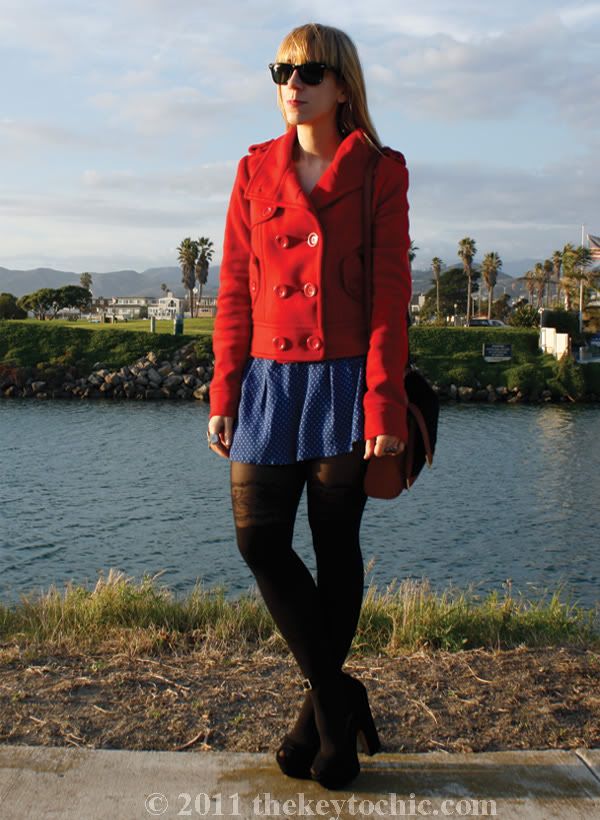 Daily Buzz Style polka dot 9x9, polka dot shorts, Forever 21 floral garter tights, Steve madden Grettta heels, Los Angeles fashion blog