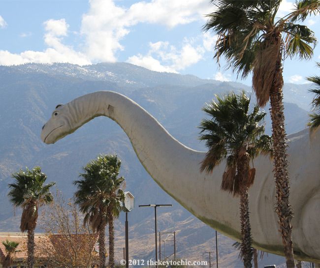 Cabazon Dinosaurs, brontosaurus