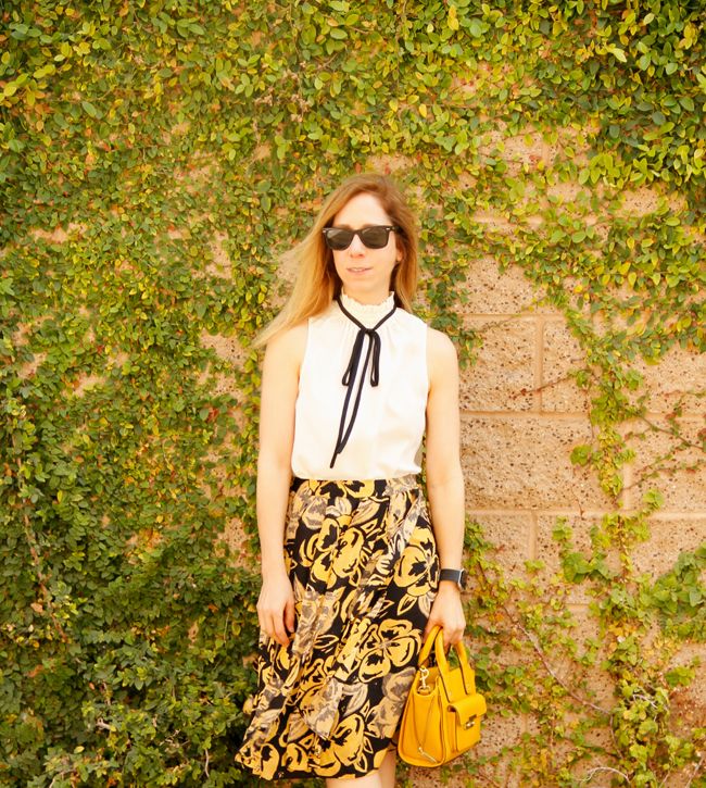 Who What Wear collection sleeveless bow blouse and floral car wash skirt
