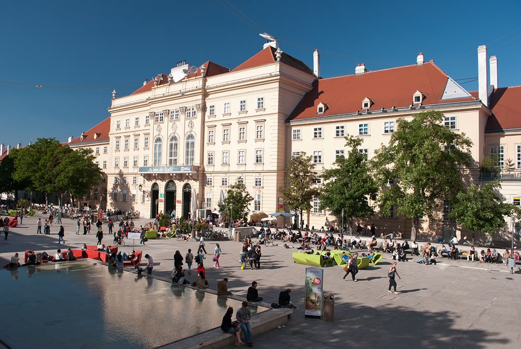 https://i1193.photobucket.com/albums/aa352/bobsunbobsun/Wien/2011_05_07_Wien_116.jpg